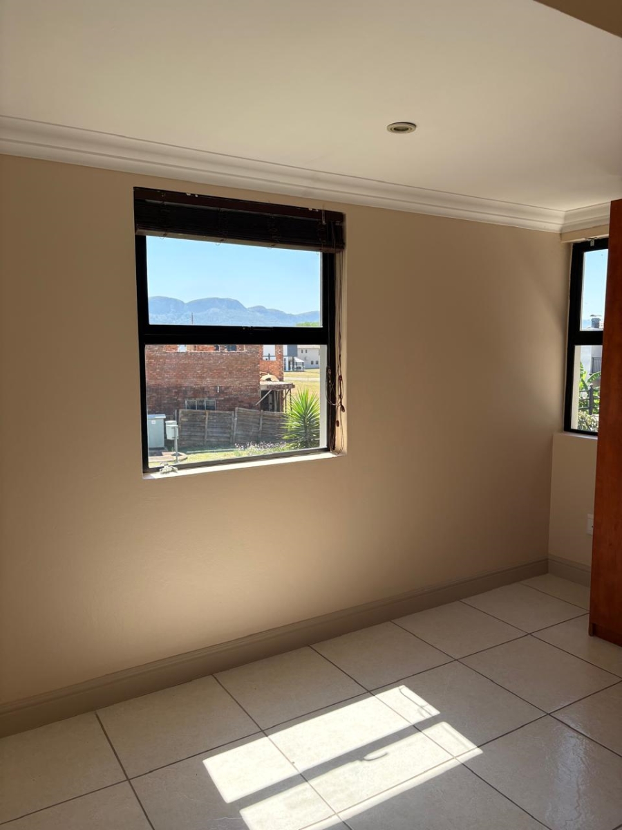 4 Bedroom Property for Sale in The Islands Estates North West